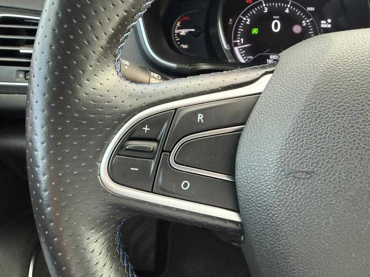 renault-megane-sport-tourer-2019-gasolina-1332cc