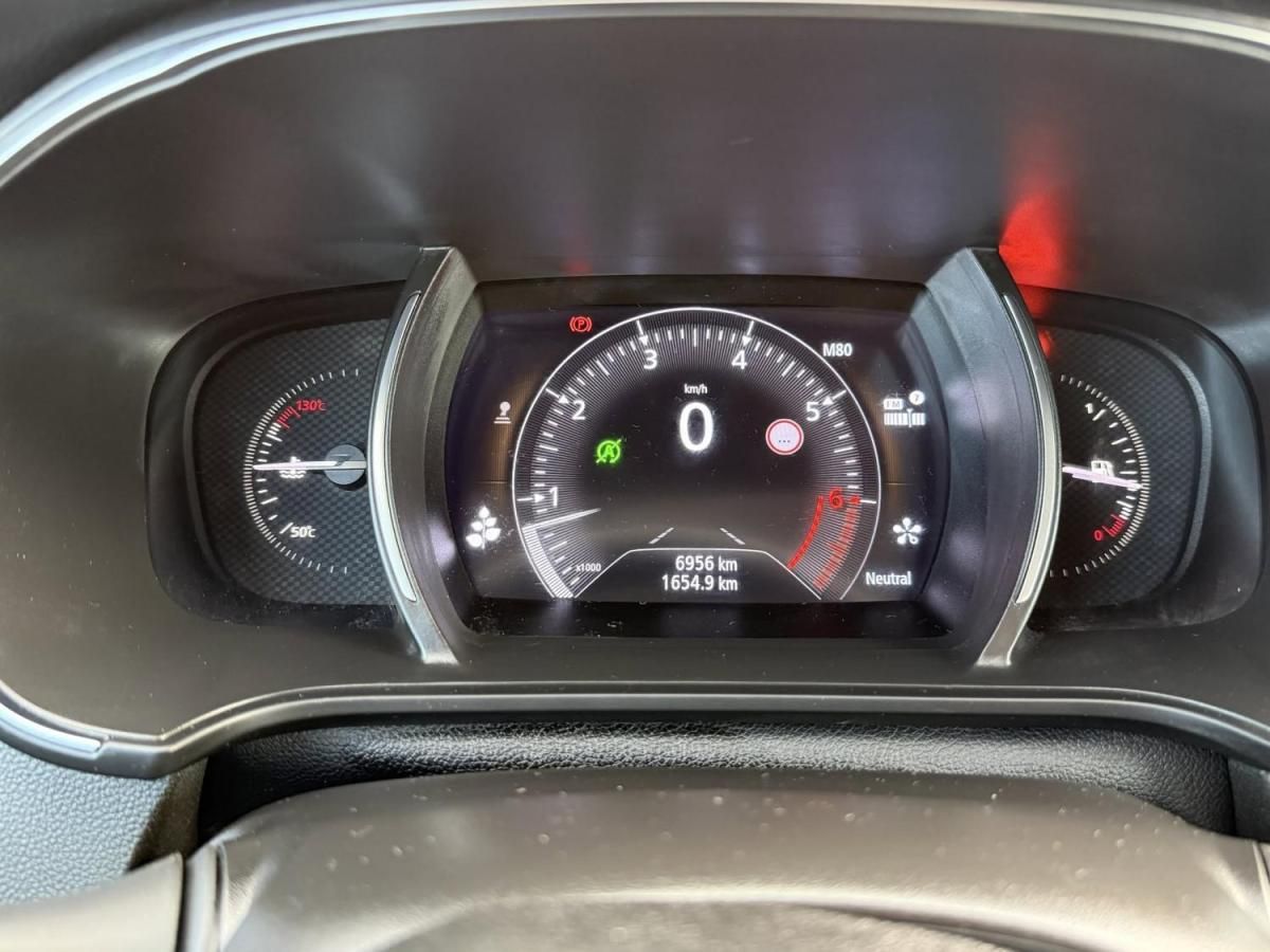 renault-megane-sport-tourer-2019-gasolina-1332cc