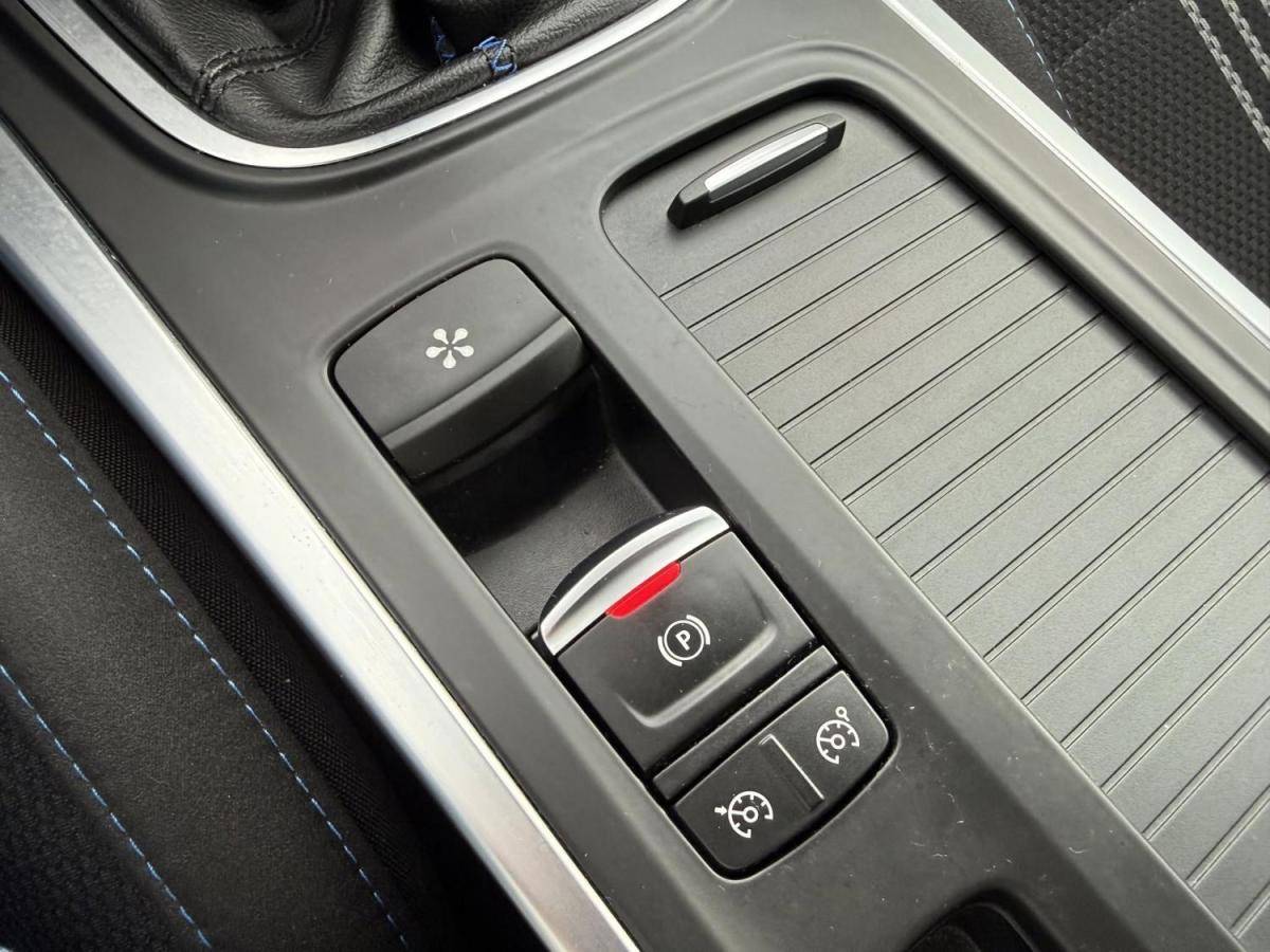 renault-megane-sport-tourer-2019-gasolina-1332cc