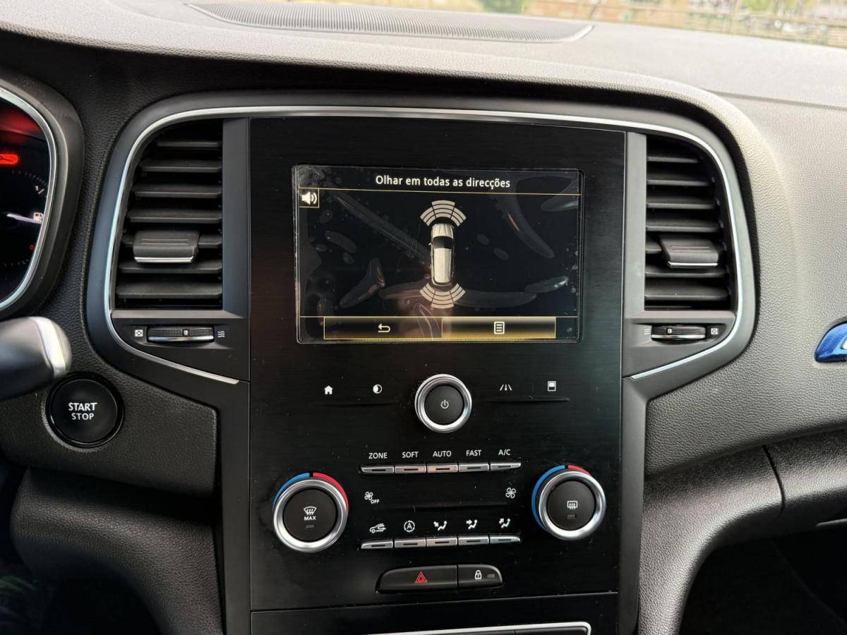 renault-megane-sport-tourer-2019-gasolina-1332cc