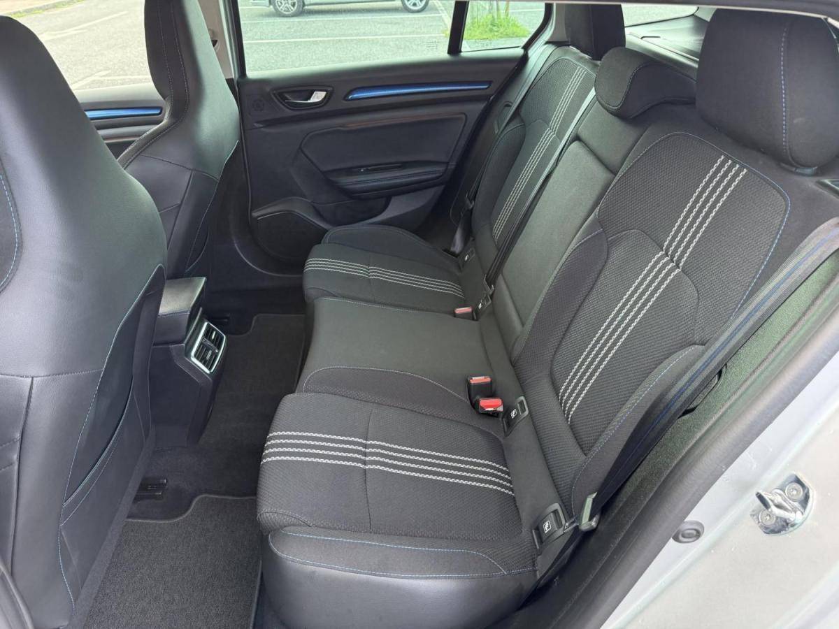 renault-megane-sport-tourer-2019-gasolina-1332cc