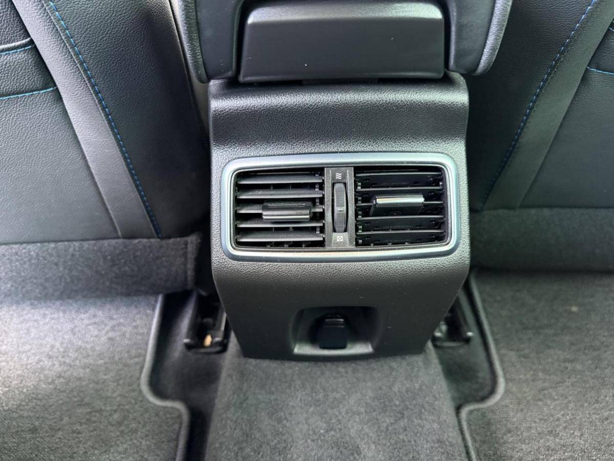 renault-megane-sport-tourer-2019-gasolina-1332cc