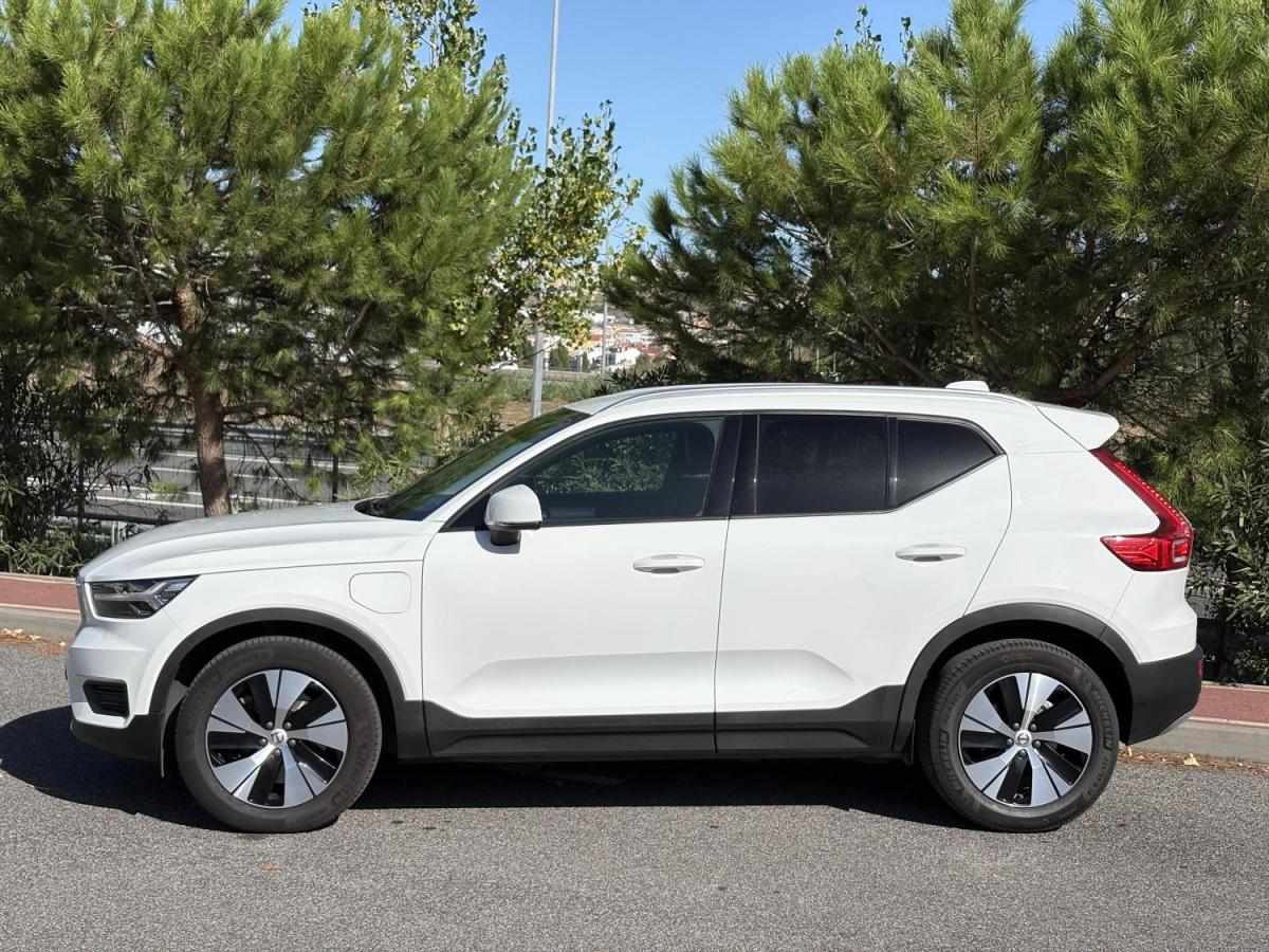 volvo-xc40-2020-hibrido-a-gasolina-1477cc