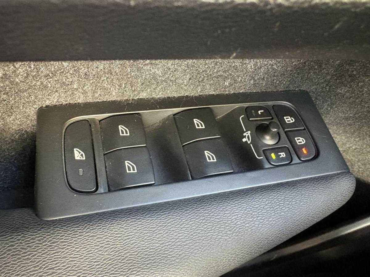 volvo-xc40-2020-hibrido-a-gasolina-1477cc