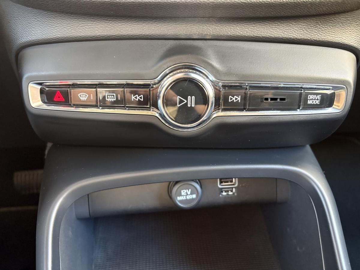 volvo-xc40-2020-hibrido-a-gasolina-1477cc