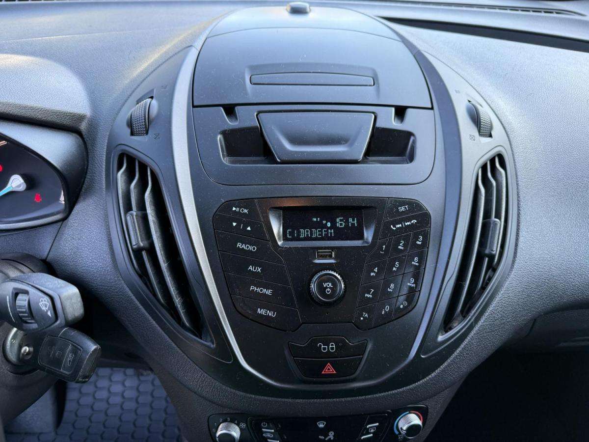ford-transit-2018-diesel-1499cc