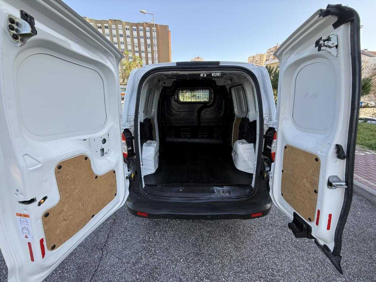 ford-transit-2018-diesel-1499cc