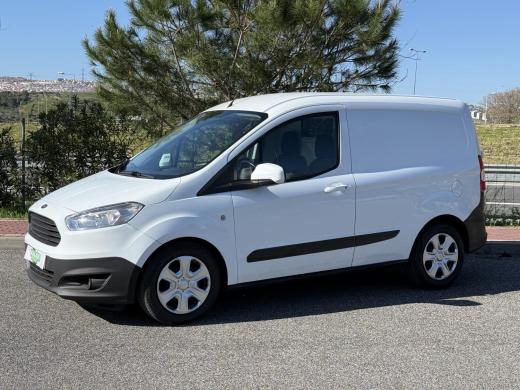 ford-transit-2018-diesel-1499cc