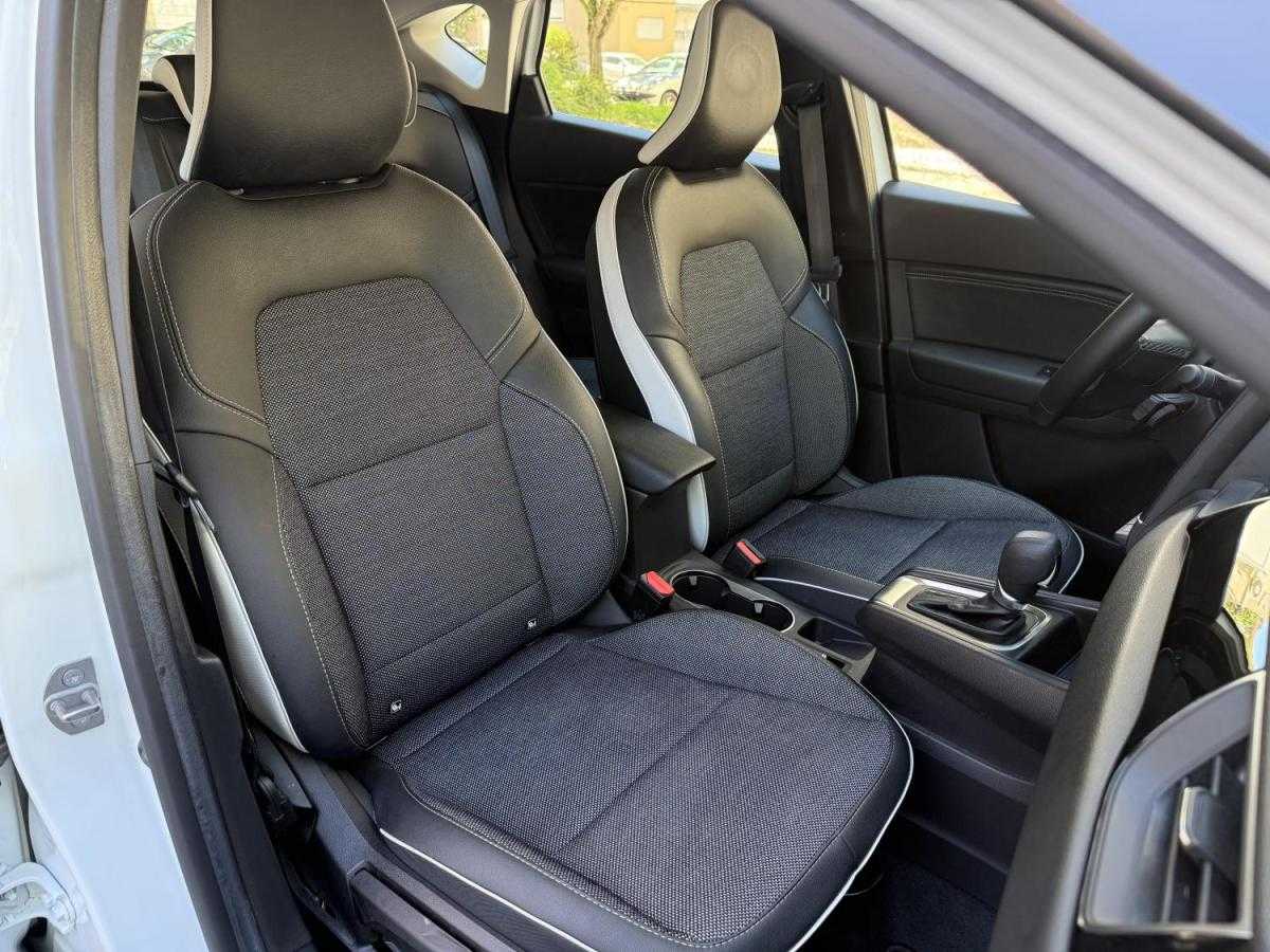 mitsubishi-asx-2024-hibrido-a-gasolina-1598cc