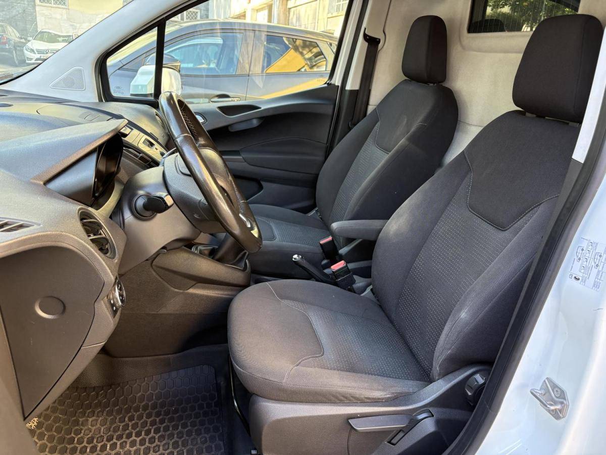ford-transit-2018-diesel-1499cc