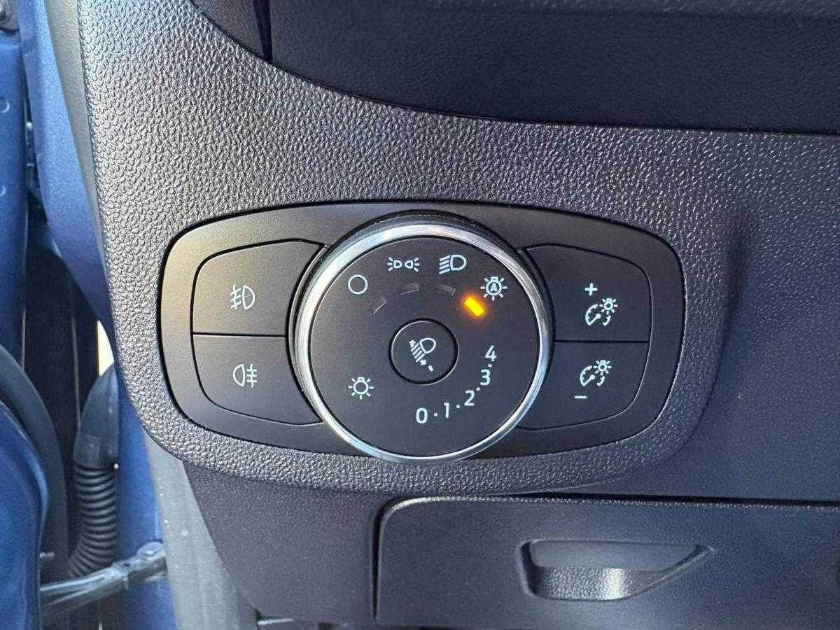 ford-fiesta-2022-gasolina-998cc