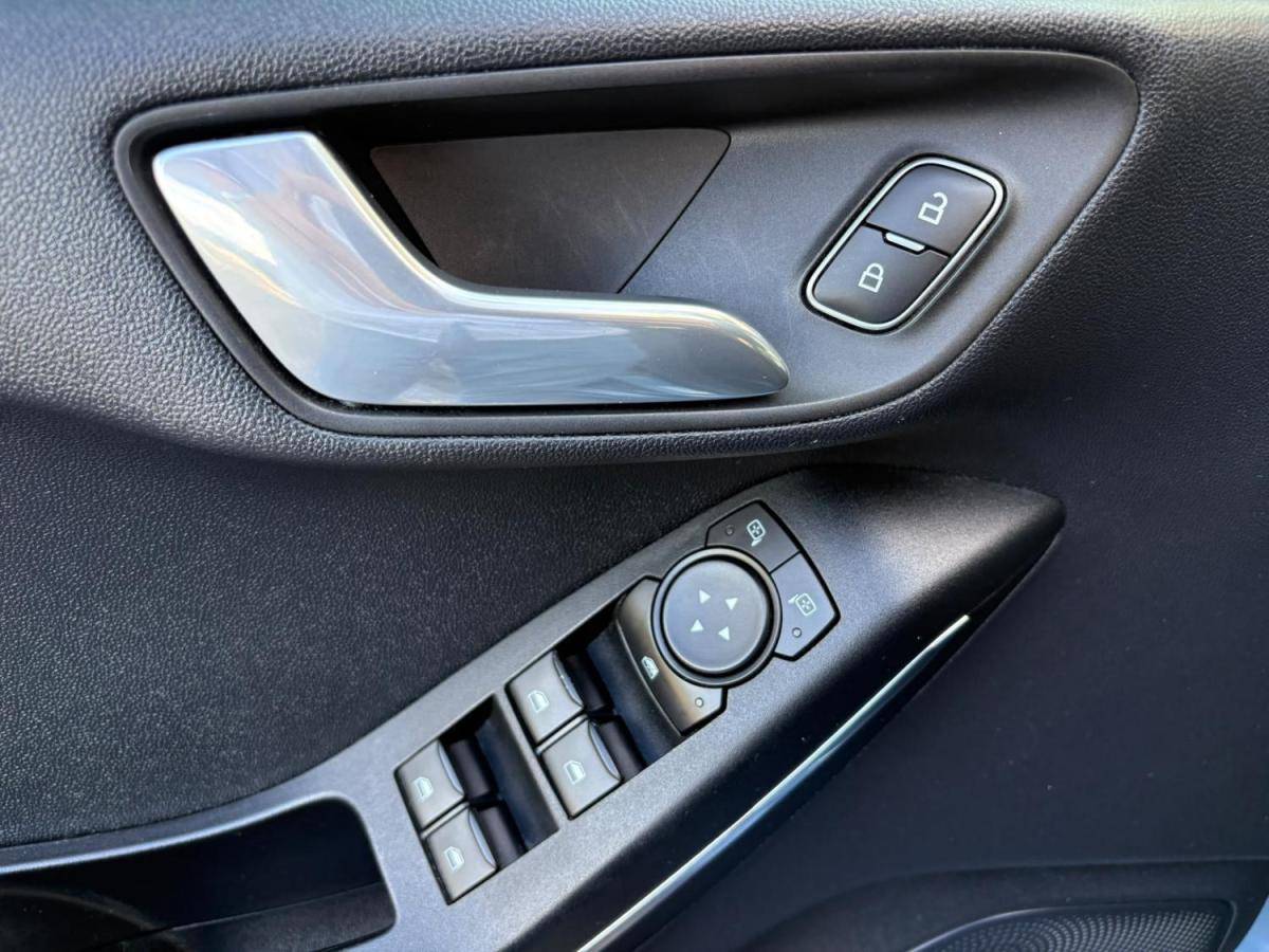 ford-fiesta-2022-gasolina-998cc