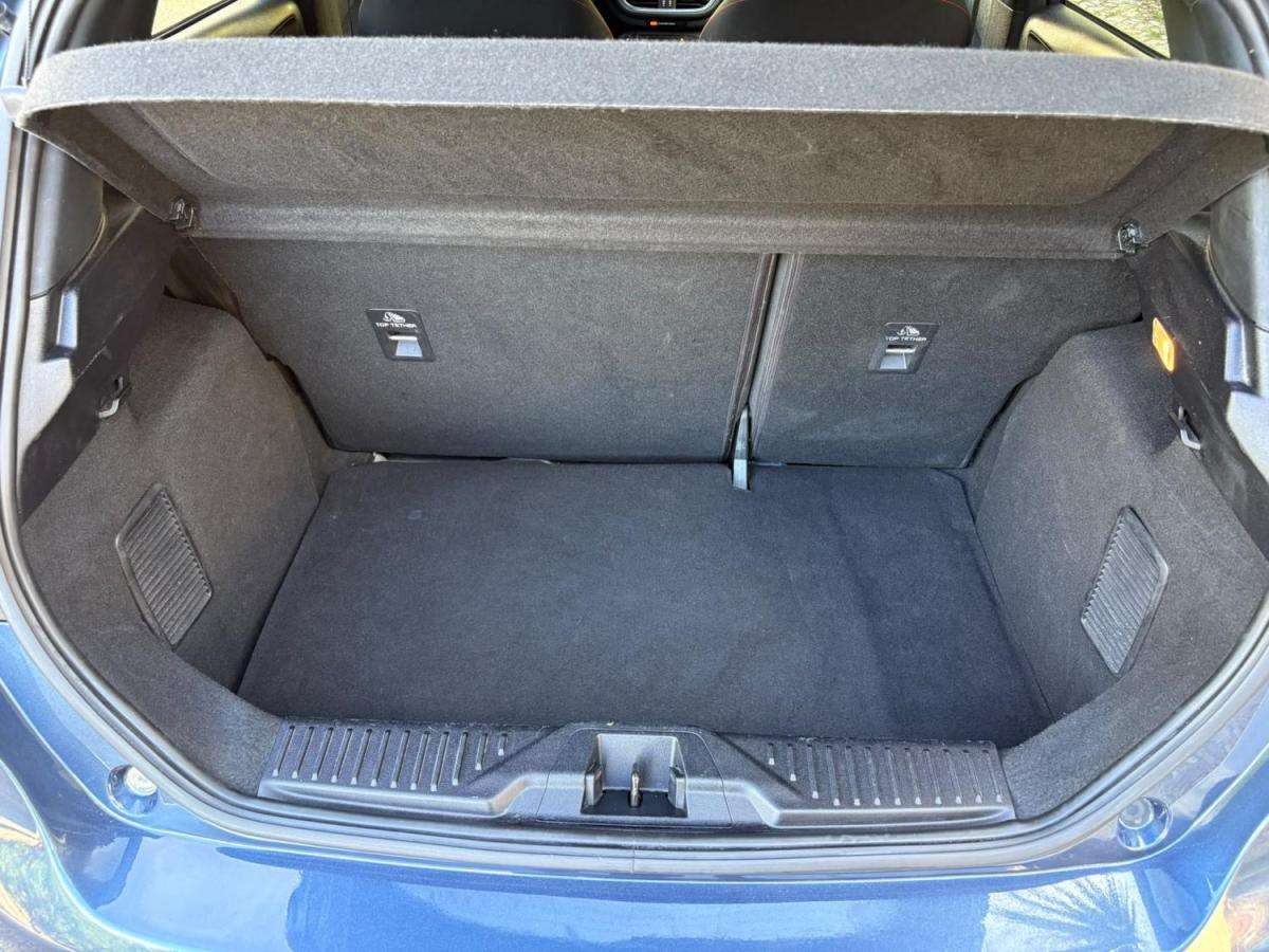 ford-fiesta-2022-gasolina-998cc