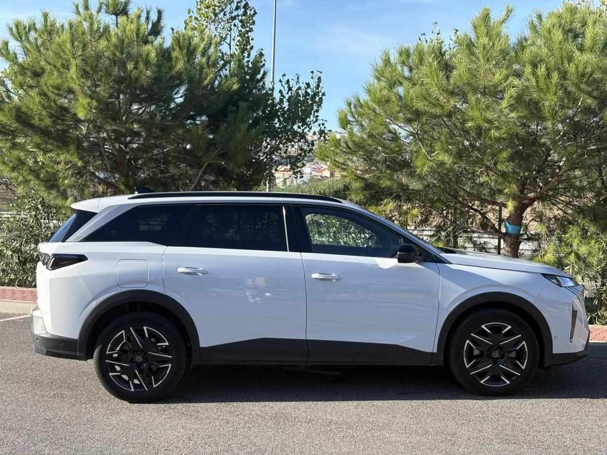 peugeot-5008-2024-gasolina-1199cc