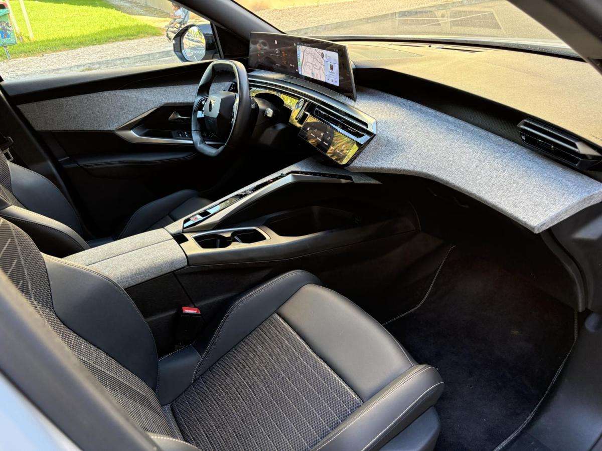 peugeot-5008-2024-gasolina-1199cc
