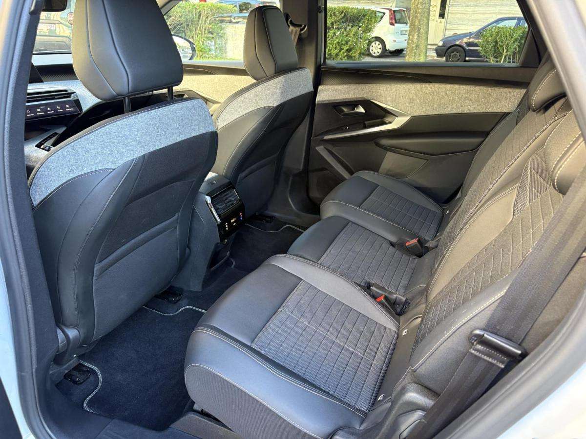 peugeot-5008-2024-gasolina-1199cc
