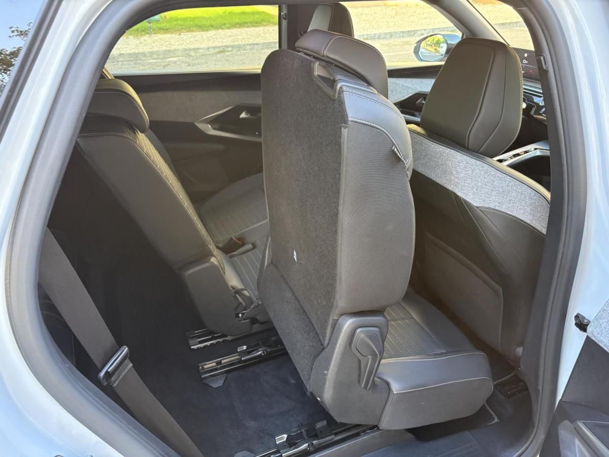 peugeot-5008-2024-gasolina-1199cc