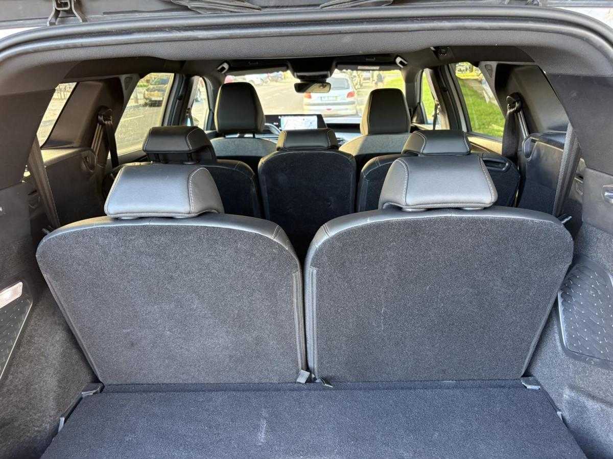 peugeot-5008-2024-gasolina-1199cc