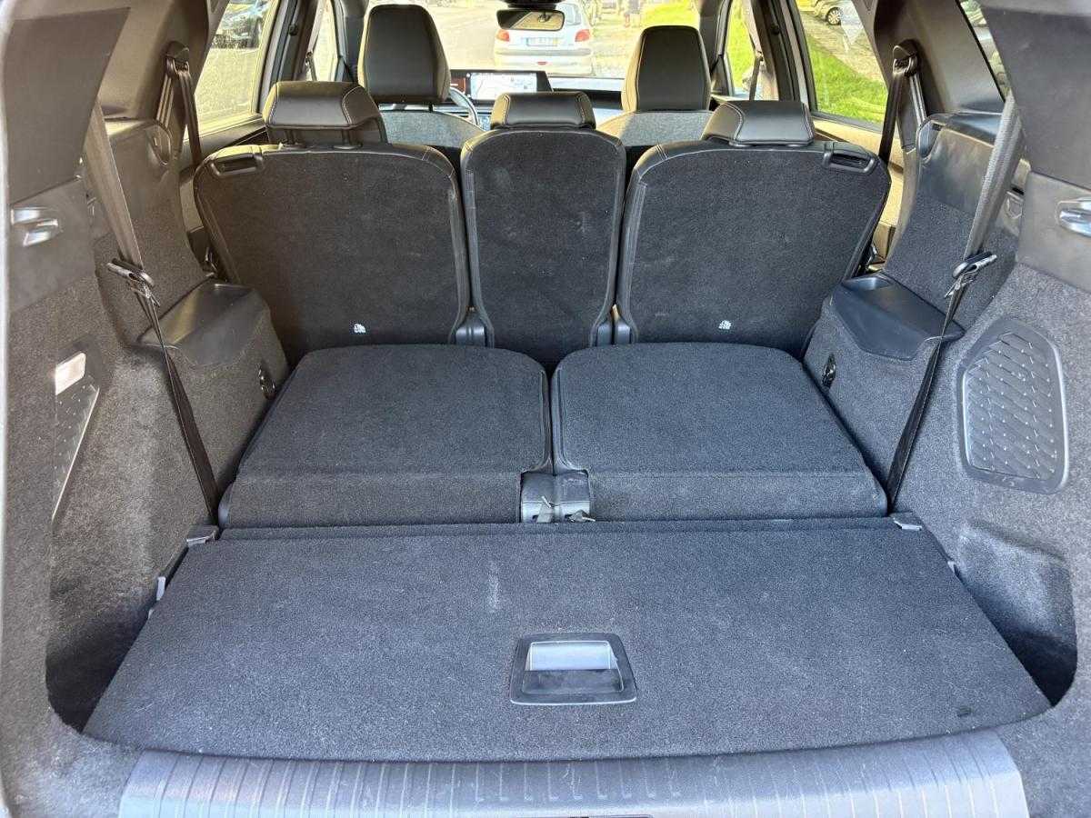 peugeot-5008-2024-gasolina-1199cc