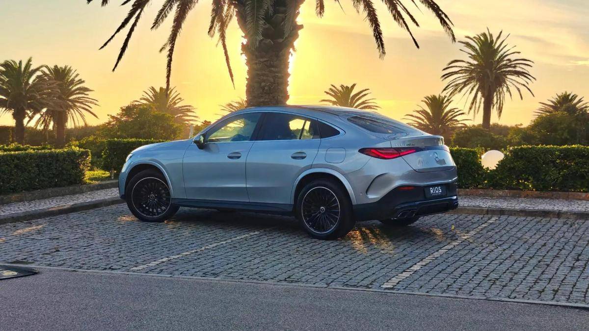 mercedes-benz-glc-300-de-4matic-2023-hibrido-a-diesel-1993cc