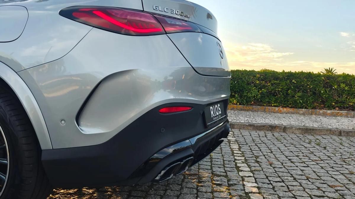 mercedes-benz-glc-300-de-4matic-2023-hibrido-a-diesel-1993cc