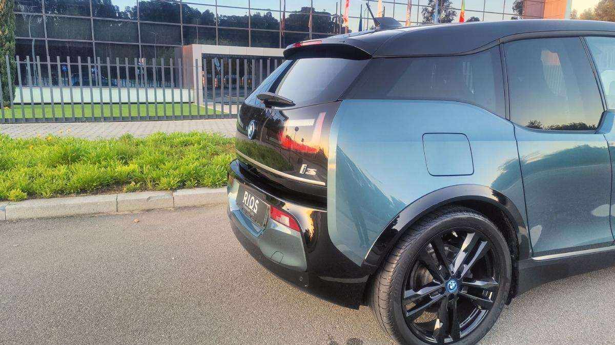 bmw-i3-2020-eletrico-500cc