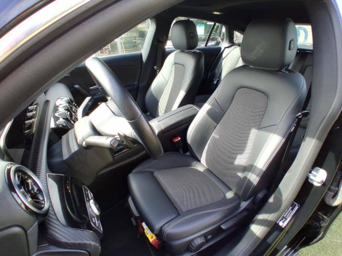 mercedes-benz-cla-2023-hibrido-1332cc