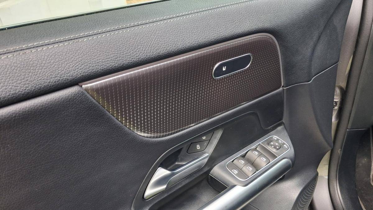 mercedes-benz-eqa-2023-eletrico-0cc