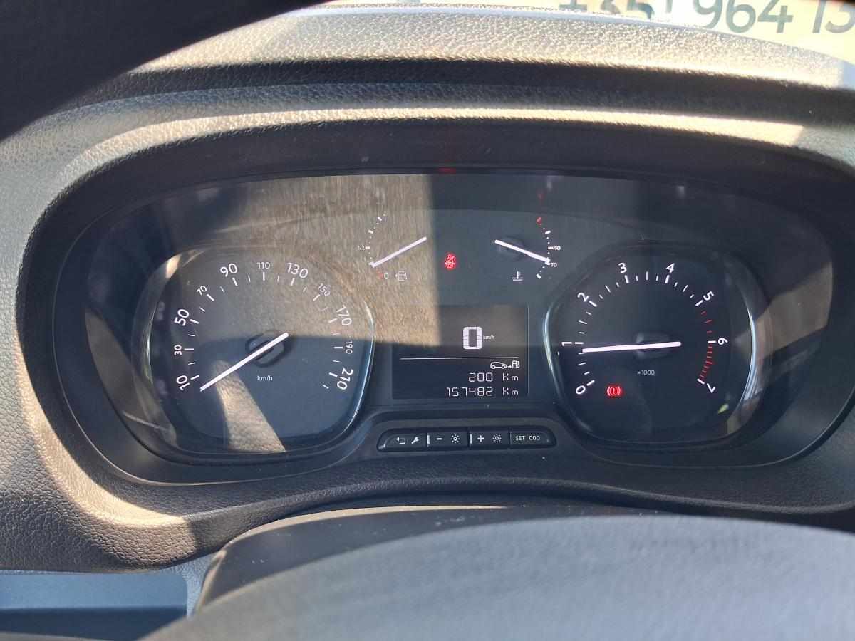 peugeot-expert-1-5-bluehdi-2022-diesel-1499cc