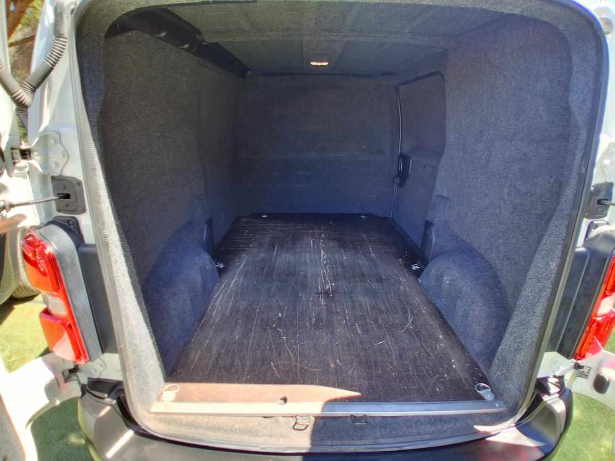 peugeot-expert-1-5-bluehdi-2022-diesel-1499cc