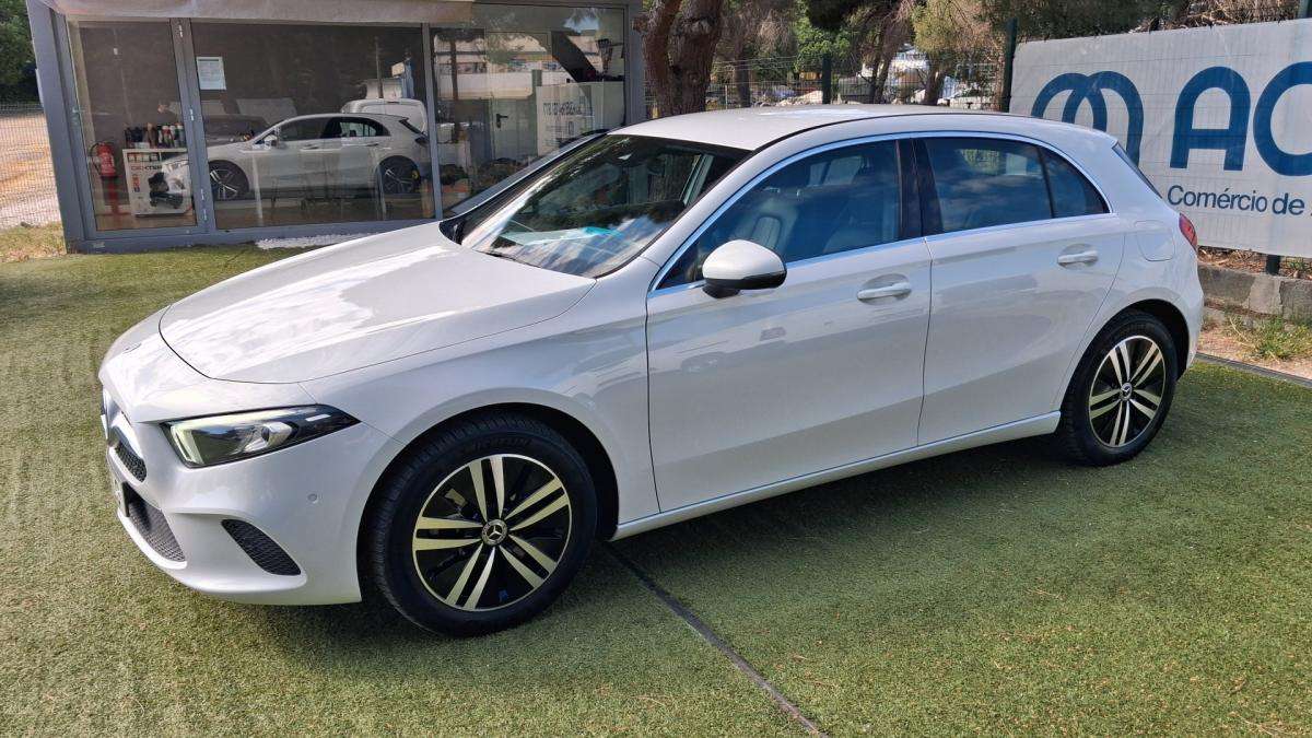 mercedes-benz-classe-a-2021-hibrido-1332cc