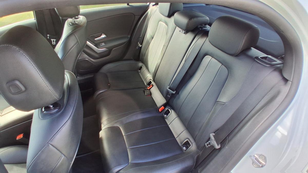 mercedes-benz-classe-a-2021-hibrido-1332cc