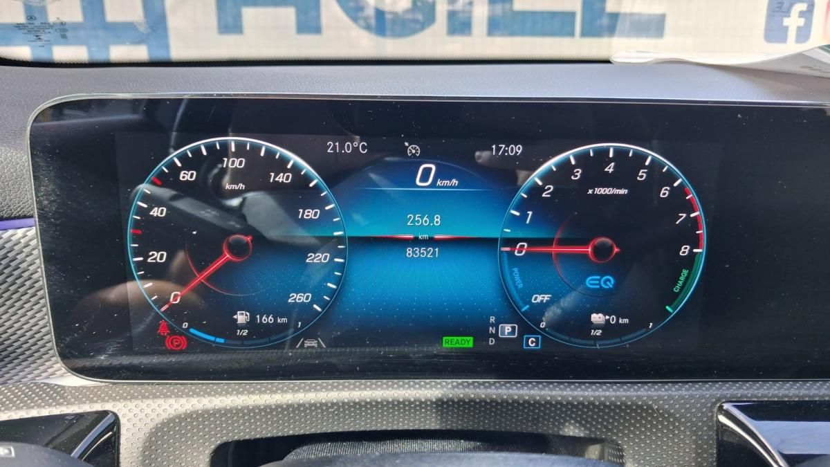 mercedes-benz-classe-a-2021-hibrido-1332cc