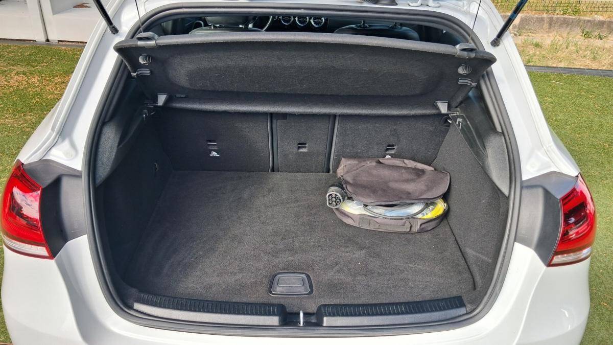 mercedes-benz-classe-a-2021-hibrido-1332cc