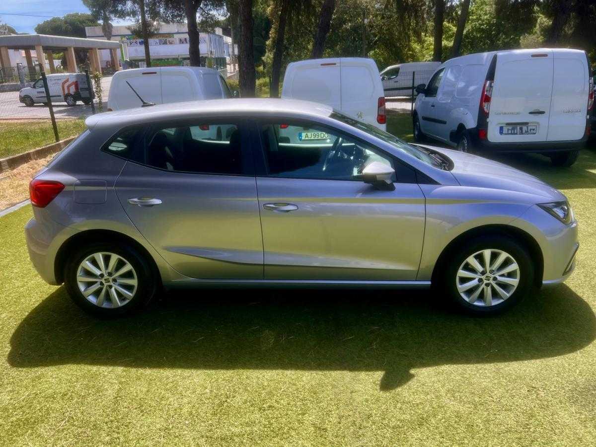 seat-ibiza-2024-gasolina-999cc