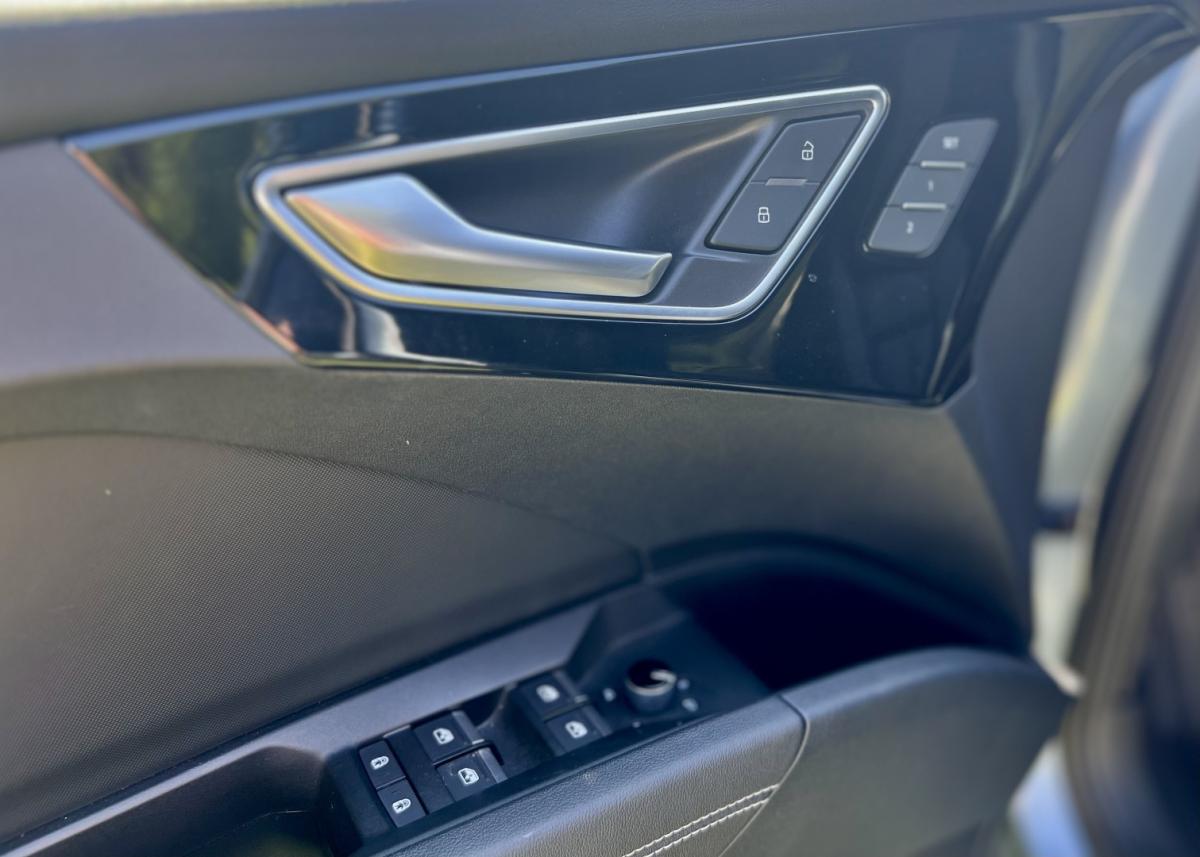 audi-q4-e-tron-2021-eletrico-0cc