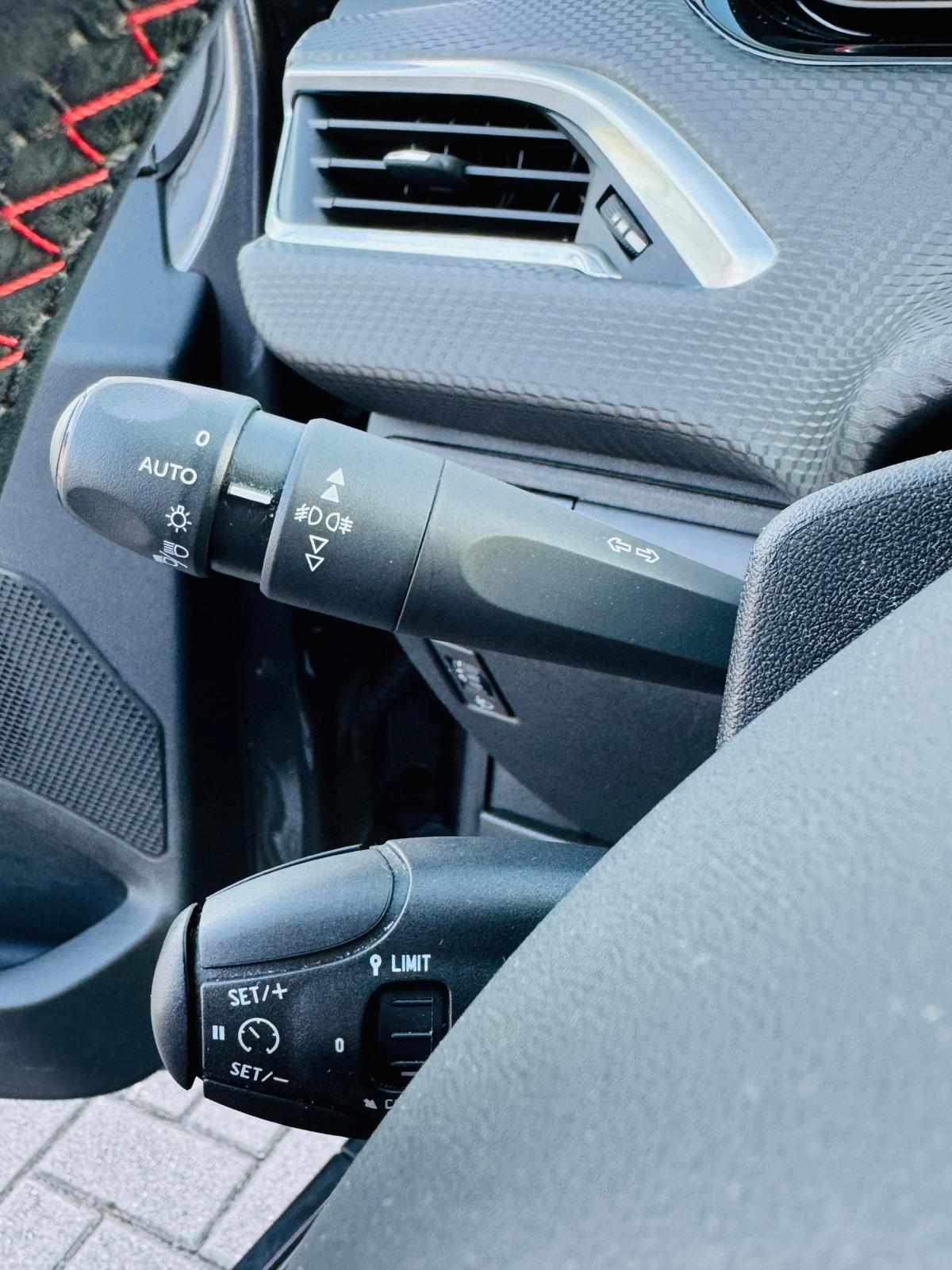 peugeot-2008-2018-gasolina-1199cc