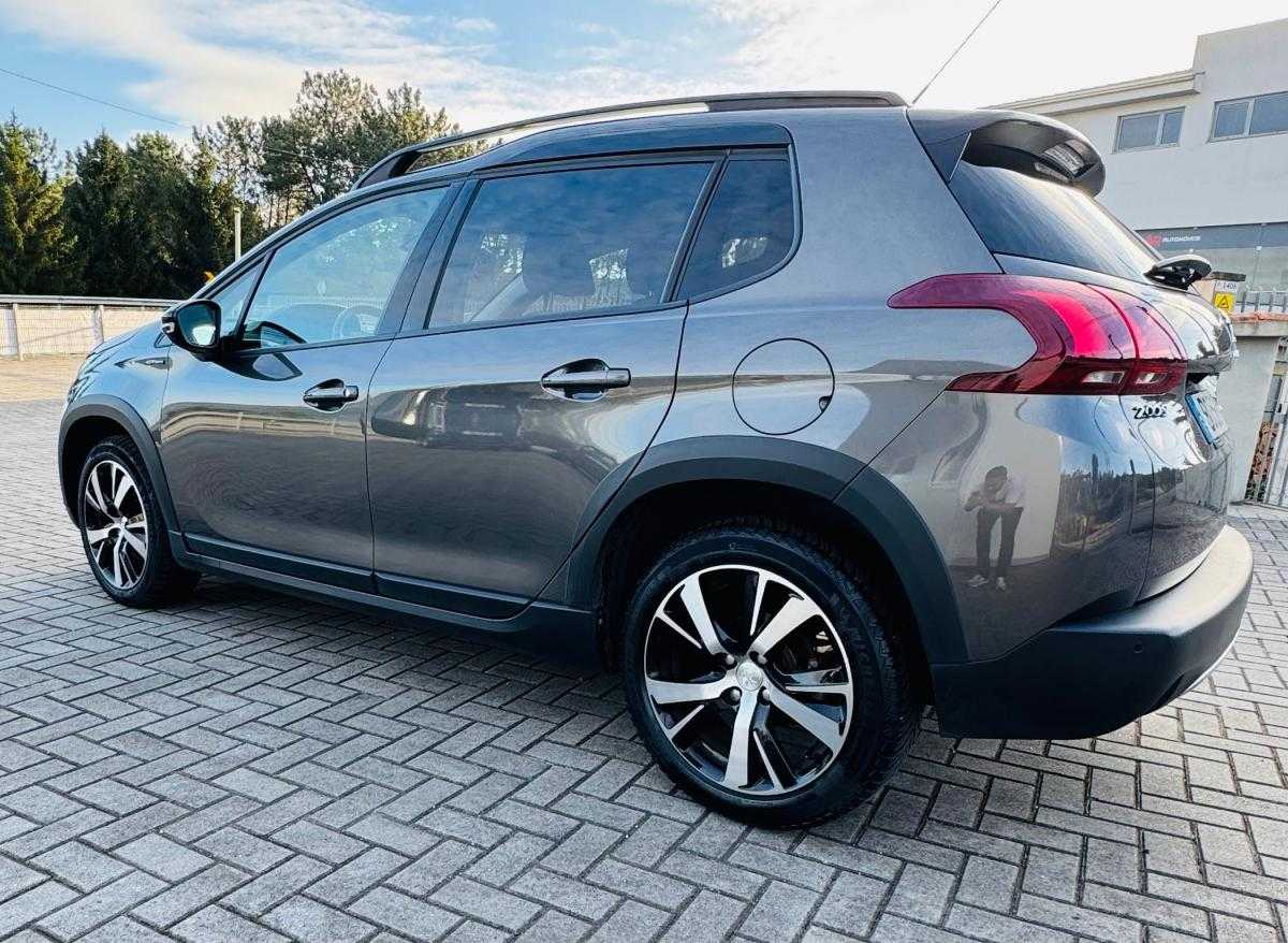 peugeot-2008-2018-gasolina-1199cc