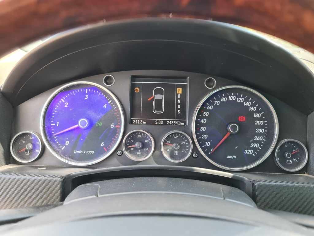 volkswagen-touareg-5-0-v10-tdi-4motion-2003-diesel-4921cc