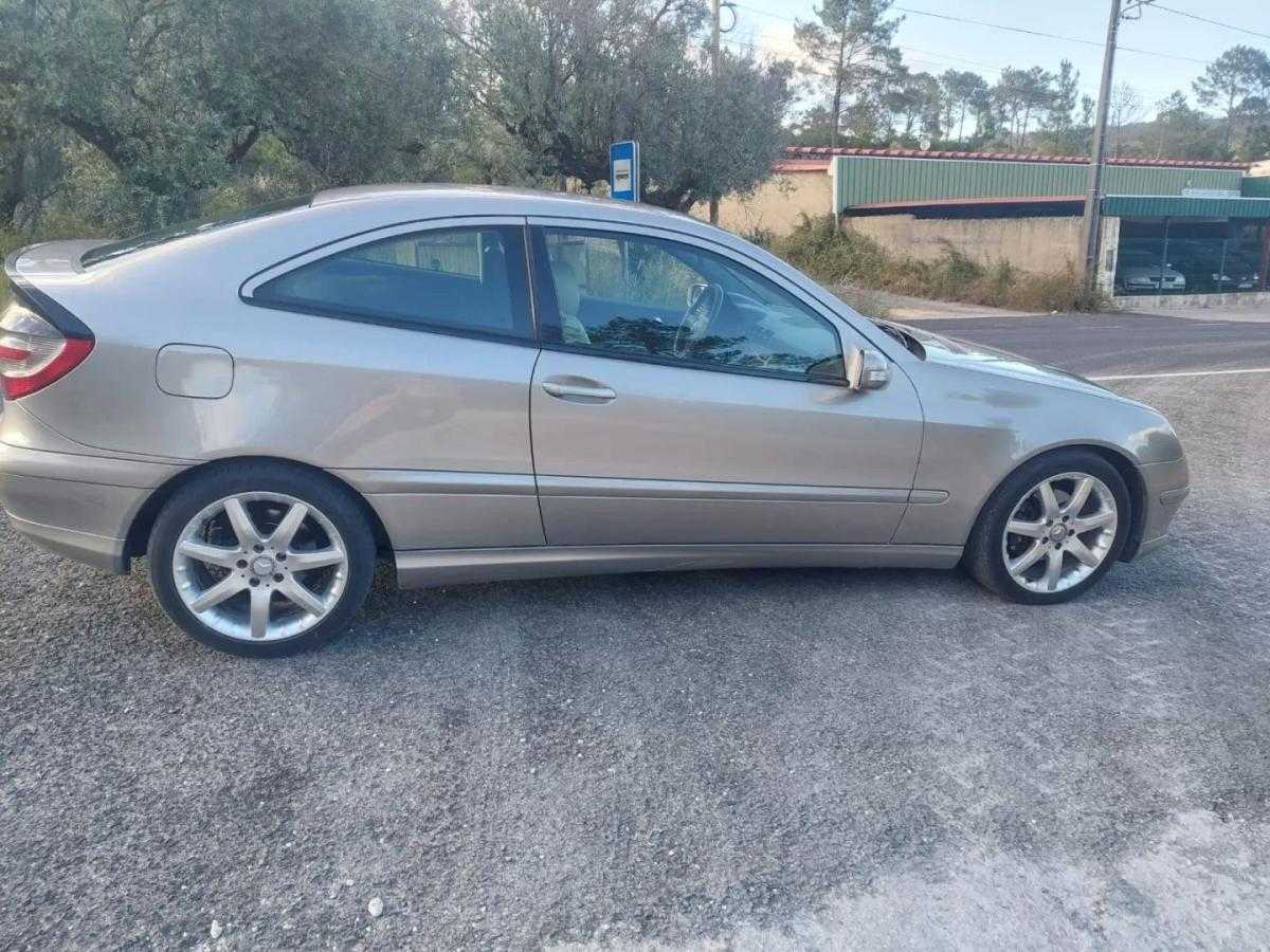 mercedes-benz-classe-c-2002-diesel-2148cc