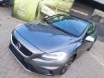 volvo-v40-2018-diesel-1969cc