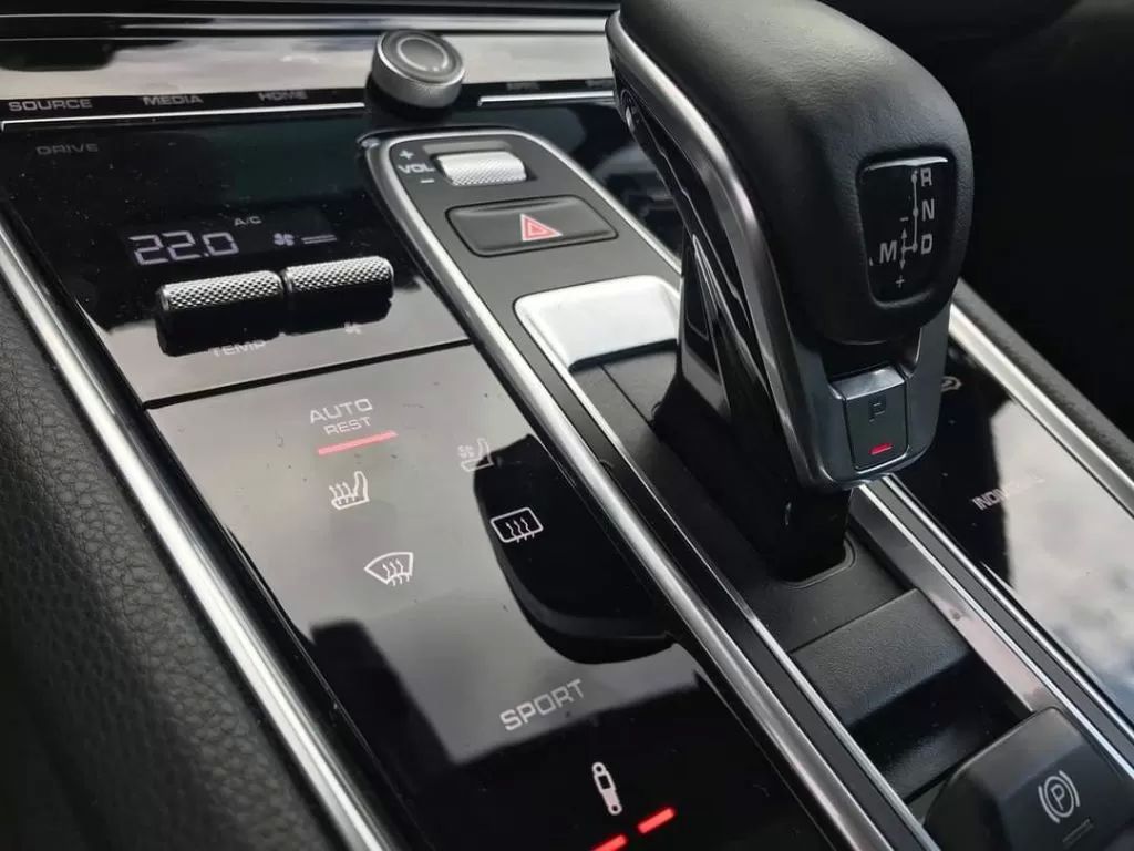porsche-panamera-4s-2017-diesel-3956cc