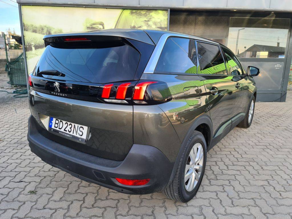 peugeot-5008-2020-diesel-1499cc