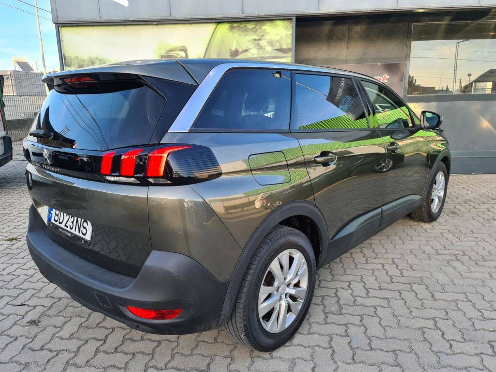 peugeot-5008-2020-diesel-1499cc