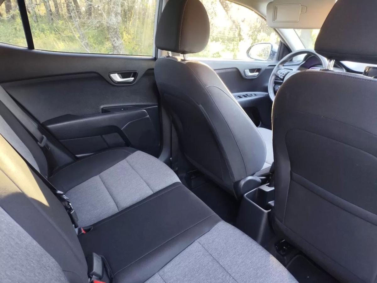 kia-stonic-2025-gasolina-1197cc