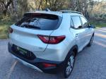 kia-stonic-2025-gasolina-1197cc