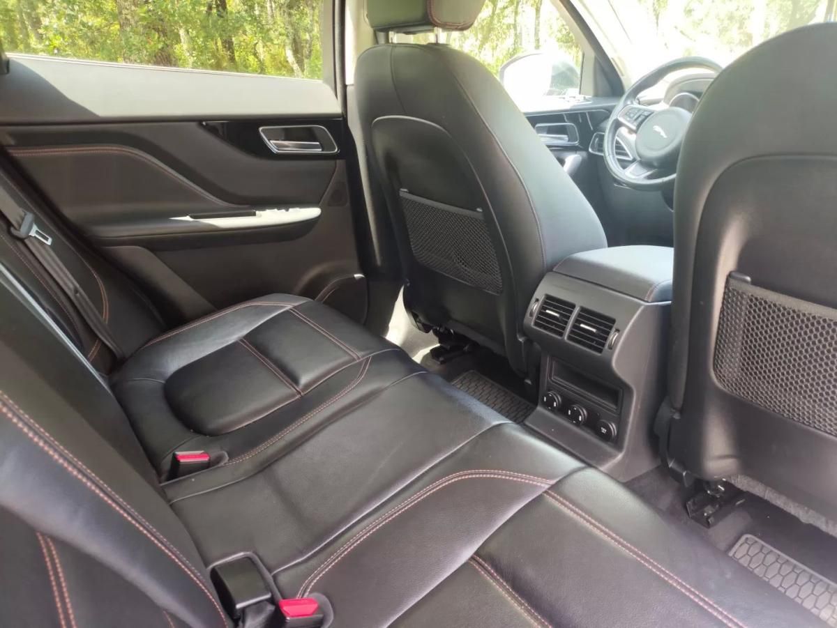 jaguar-f-pace-2018-diesel-1999cc