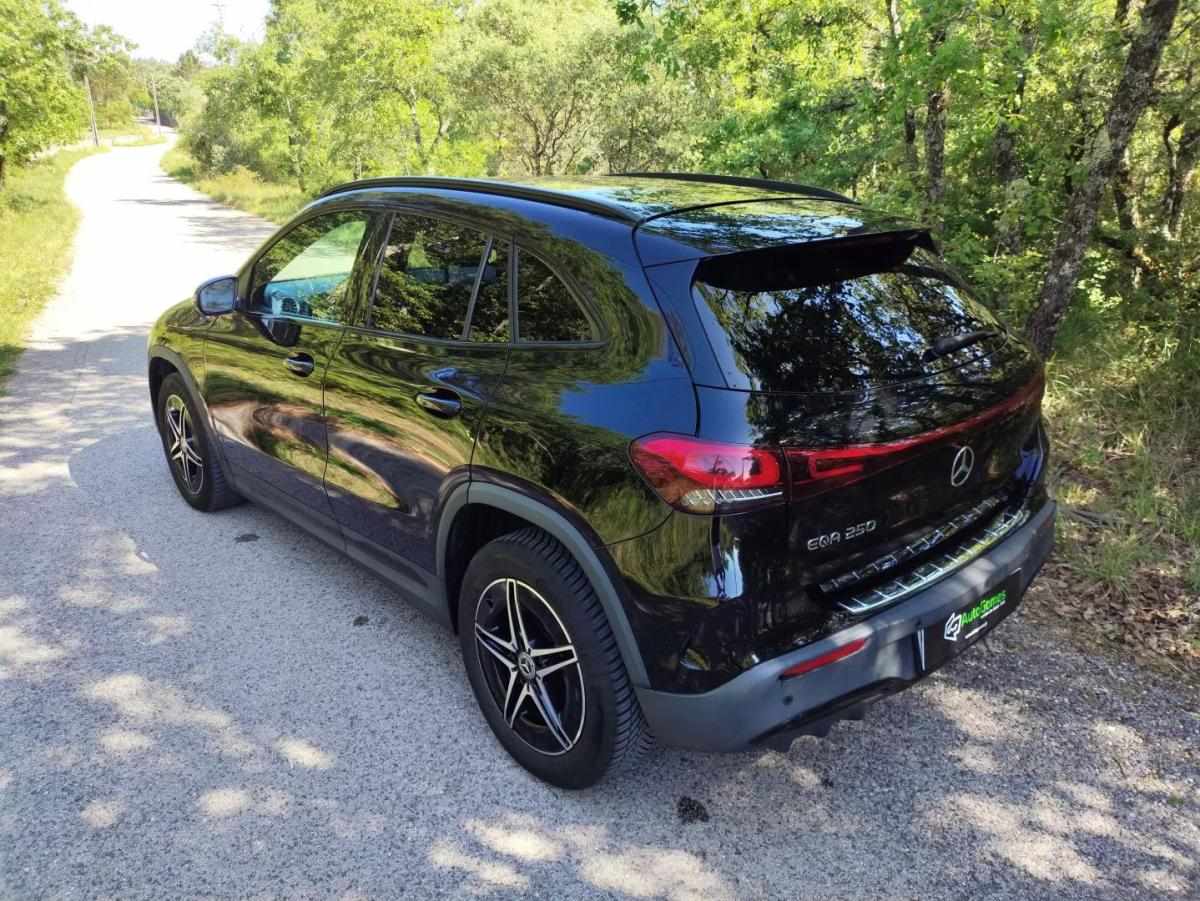 mercedes-benz-eqa-2021-eletrico-200cc