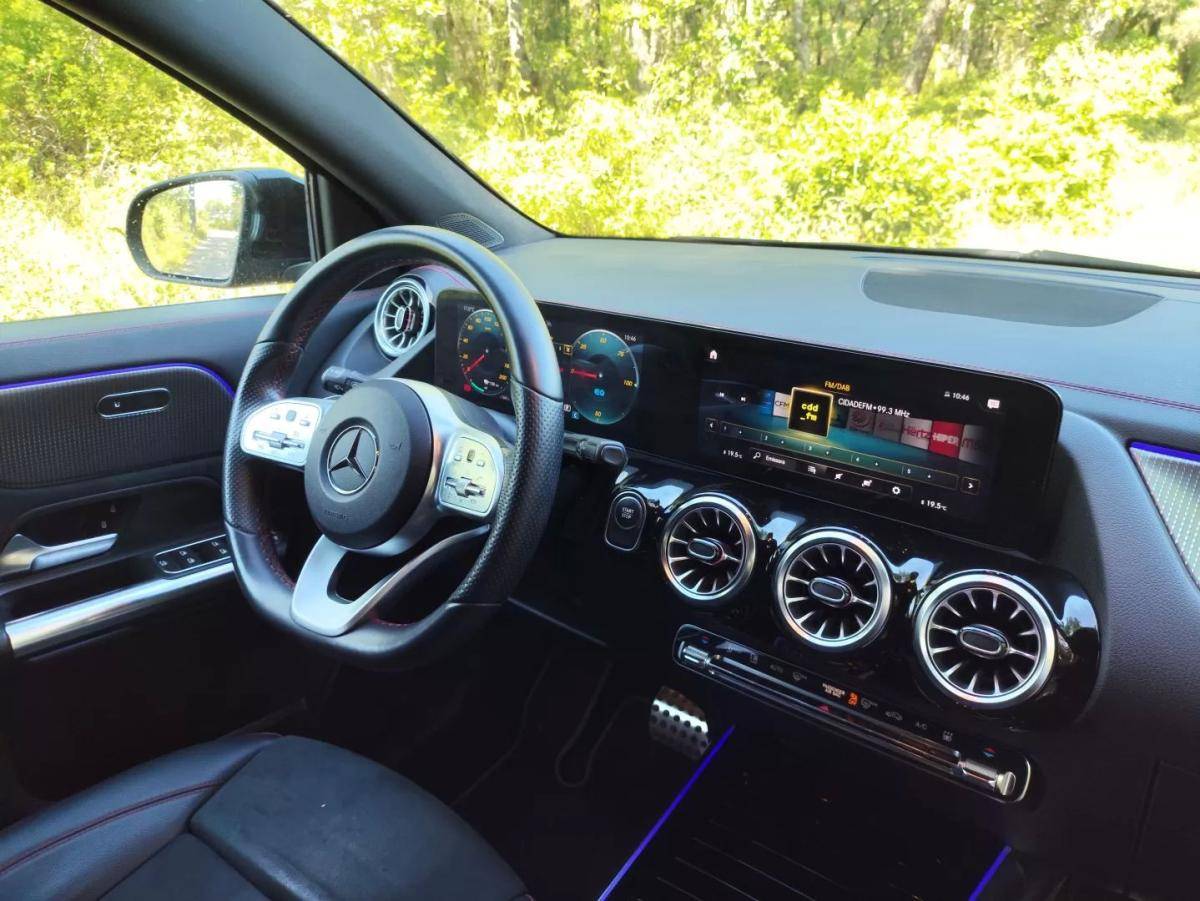 mercedes-benz-eqa-2021-eletrico-200cc