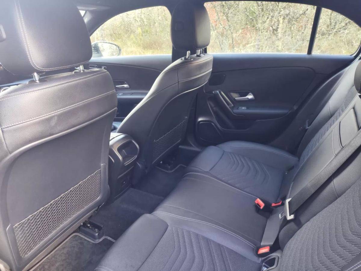 mercedes-benz-classe-a-2021-hibrido-1332cc